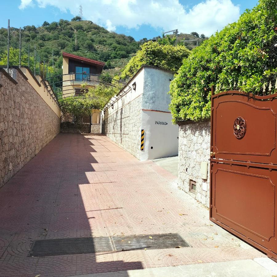 Villa Gloria Gaggi Exterior foto